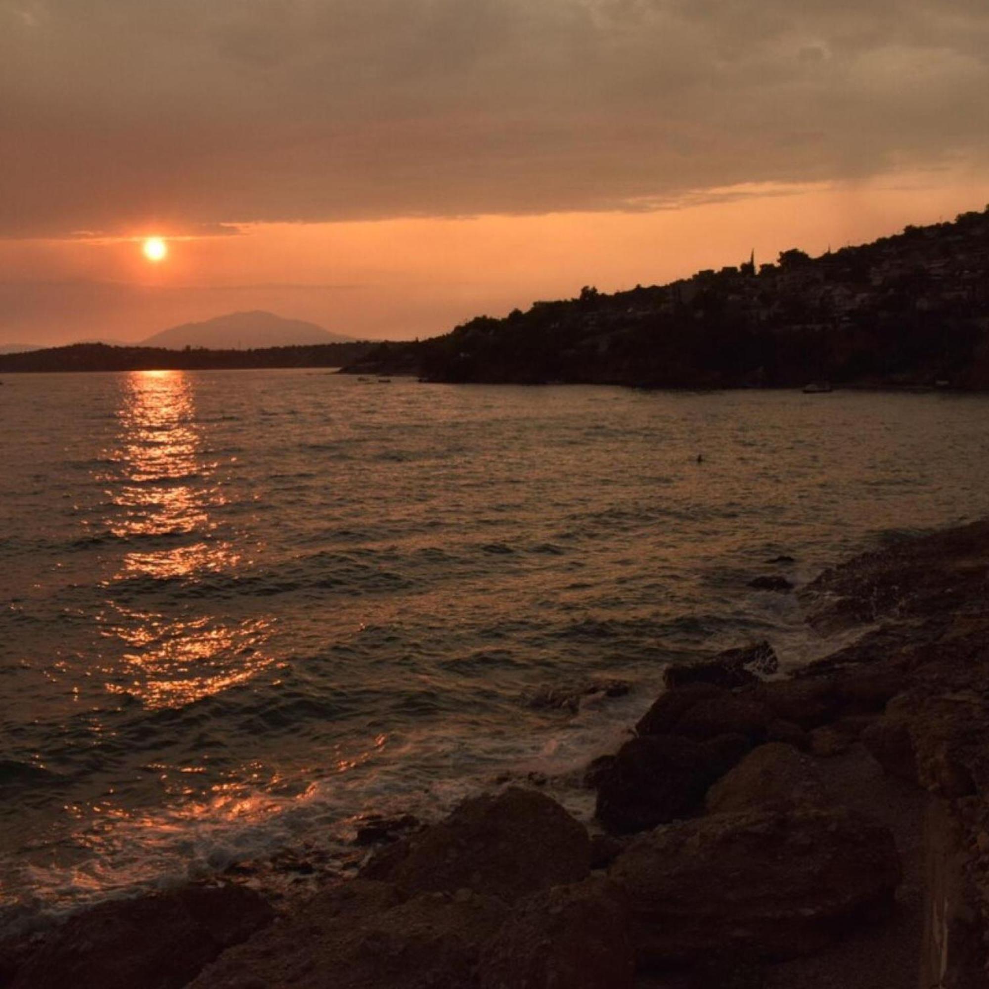 Salamis Beachfront House Экстерьер фото