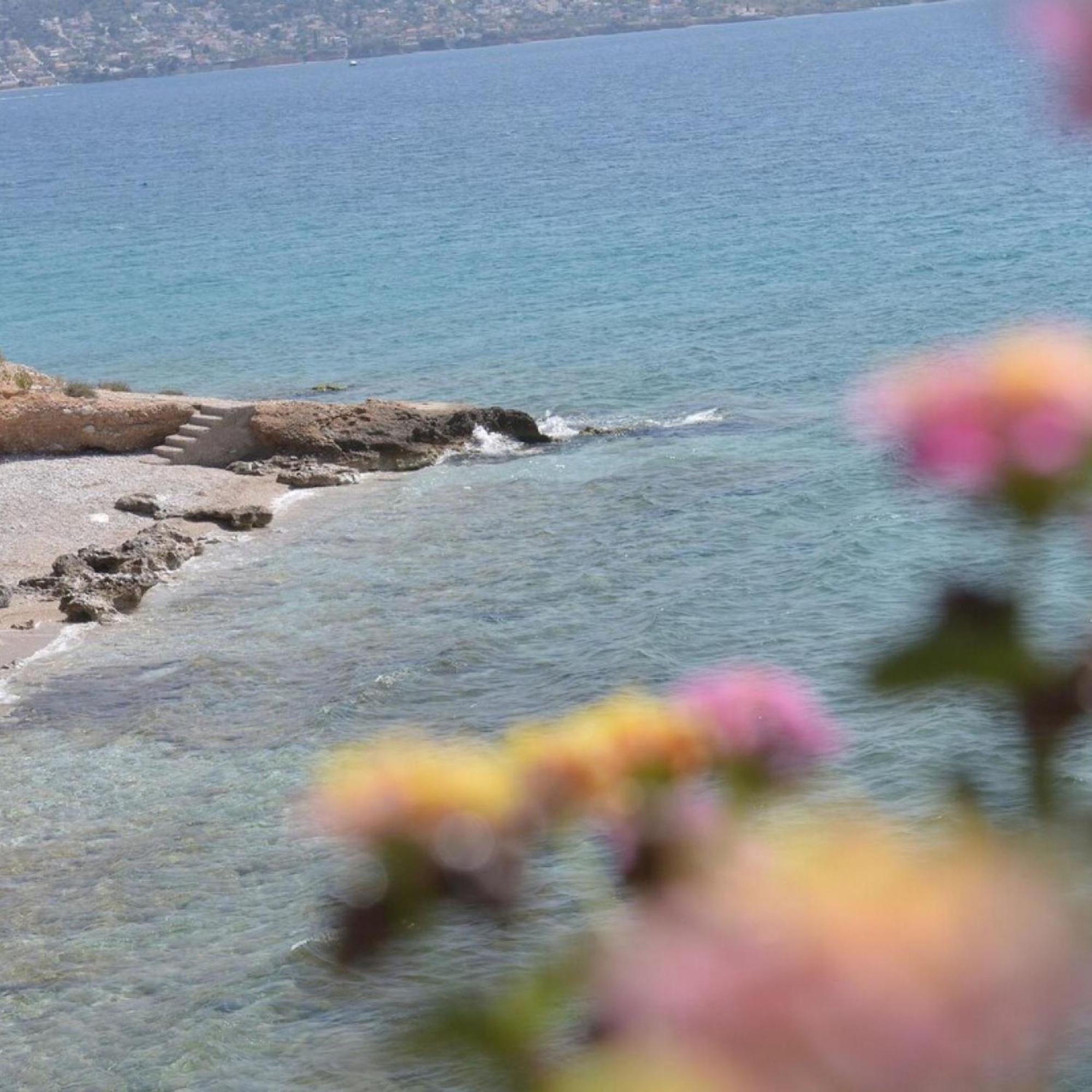 Salamis Beachfront House Экстерьер фото
