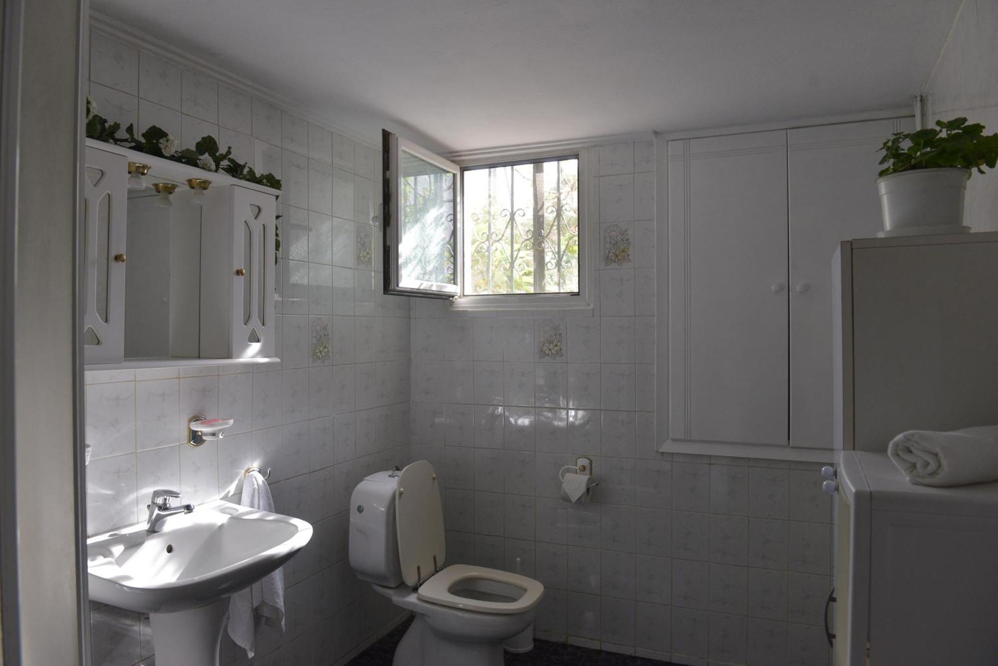 Salamis Beachfront House Экстерьер фото